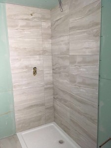 Good progress in Beaconsfield HP9 – Tiling done